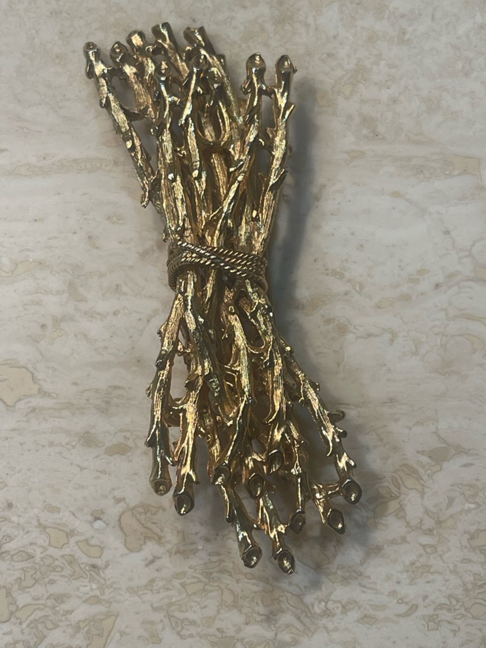 Mid-Century Brutalist Gold Wire-Wrapped Twig Bundle Statement Brooch